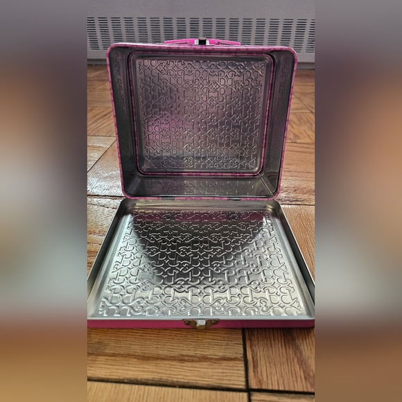 Barbie Lunchbox & Thermos | Alamo Drafthouse Limited Edition - Picture 7 of 16